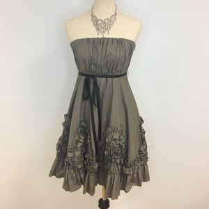 Ryu size Large strapless dress
